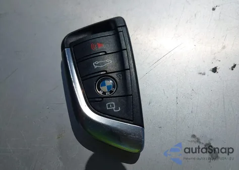 2021 BMW 3 Series 330E from USA, damaged, VIN 3MW5P7J03M8B77532